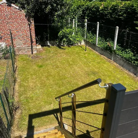 Quiet House 度假居 Bouchain