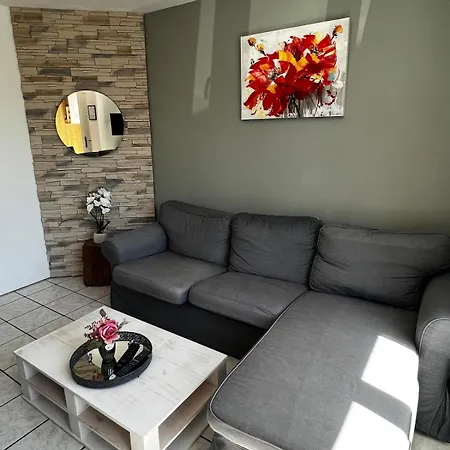 度假居 Quiet House *